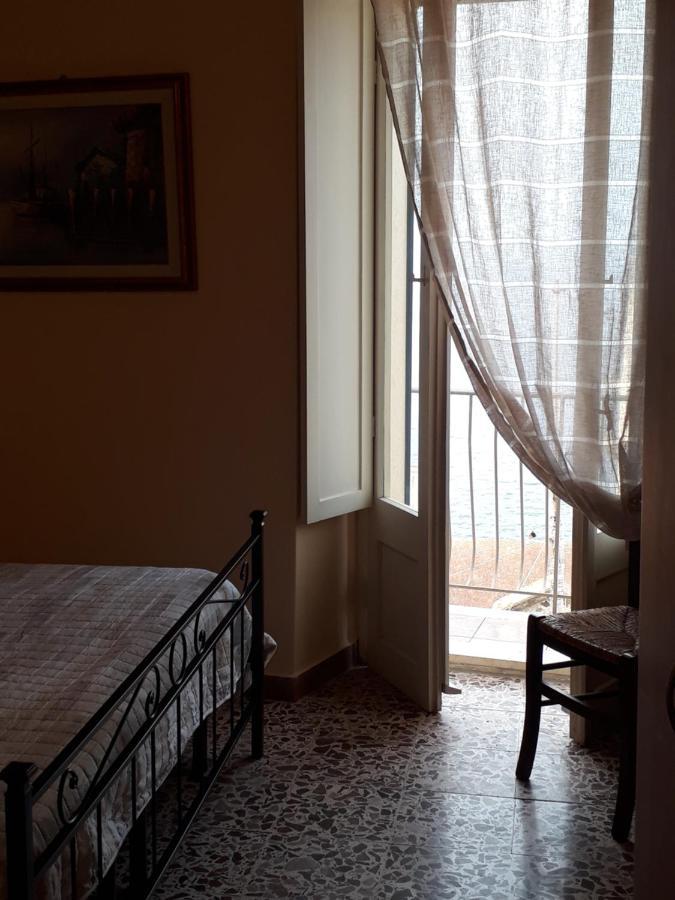 L'Antico Faro Bed & Breakfast Castelsardo Exterior foto